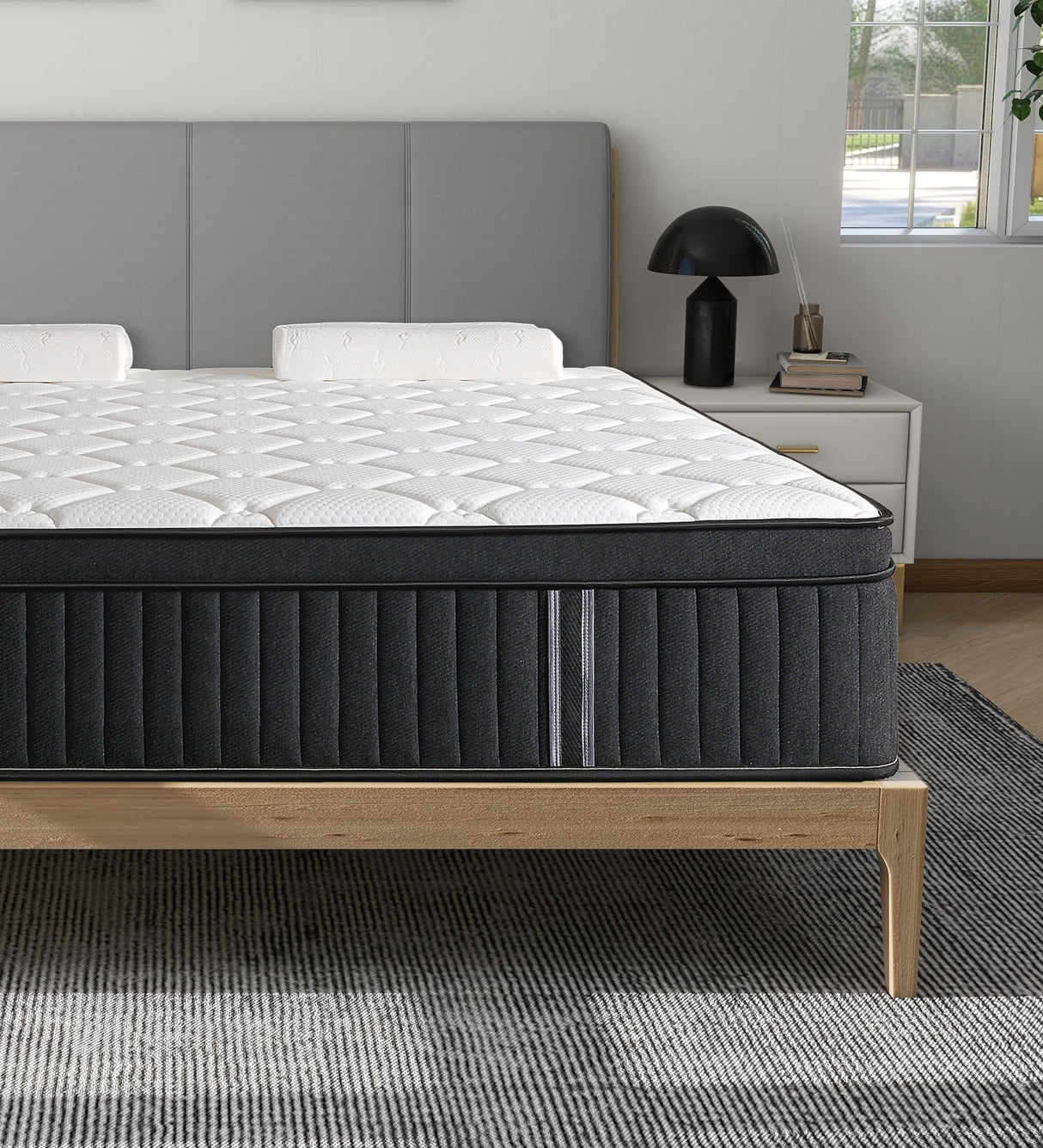 Huyamy Queen Mattress,12 Inch Queen Size Mattresses Memory Foam Hybrid Black Mattress in a Box,with Provide Support and Improve Sleep Mattresses,Medium Firm. Huyamy