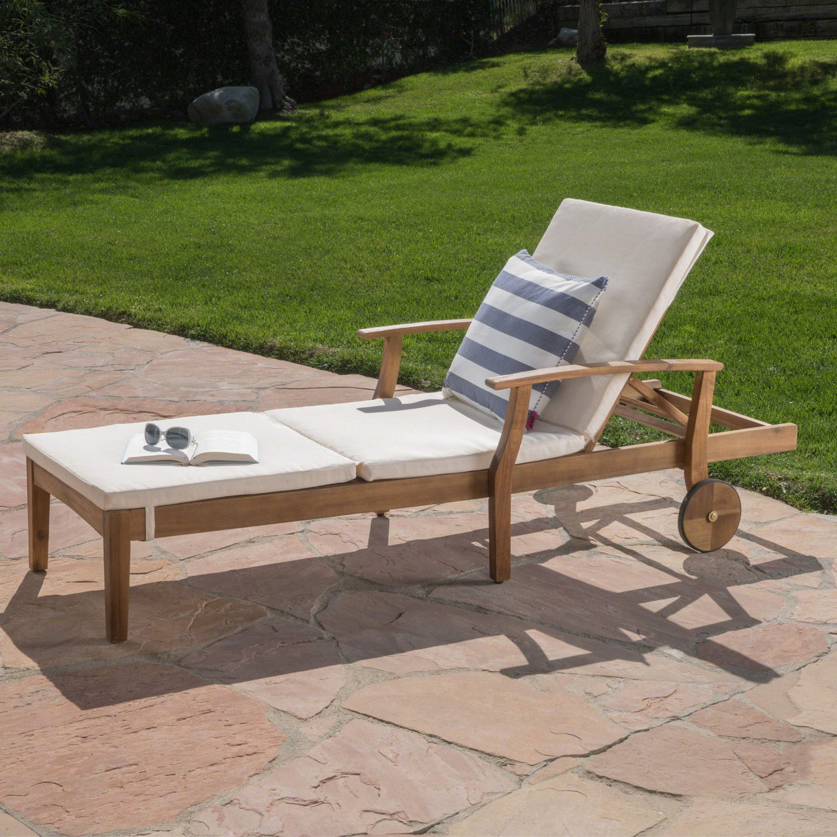 Christopher Knight Home Perla Outdoor Chaise Lounge with Water Resistant Cushion, Teak Finish / Cream Christopher Knight Home