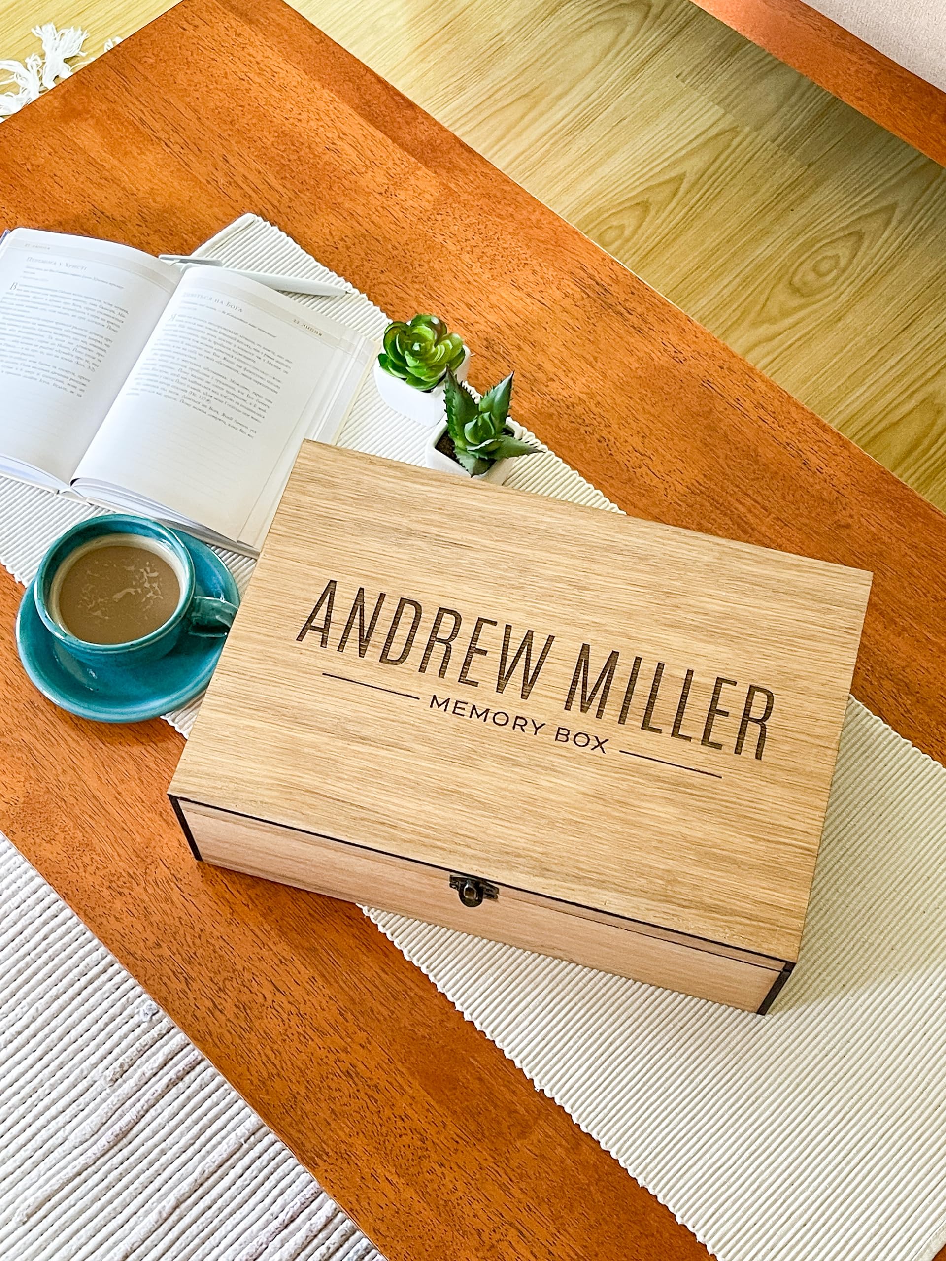 Personalized wooden name box for memories, keepsake - Christmas gift, present for Him, Boyfriend, Boy, Guy, Groomsmen, Friend for Birthday (Oak) - WoodArtSupply