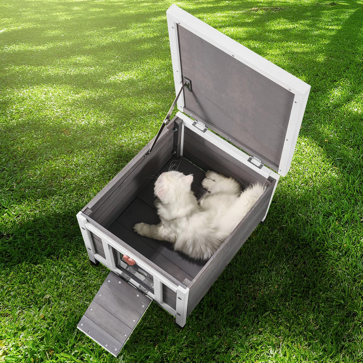 VEVOR Outdoor Cat House Weatherproof, Feral Cat Shelter for Multiple Cats, Outdoor Wooden Cat Rabbit House with PVC Door Flaps and Open Roof, 21" L x 17" W x 17" H VEVOR