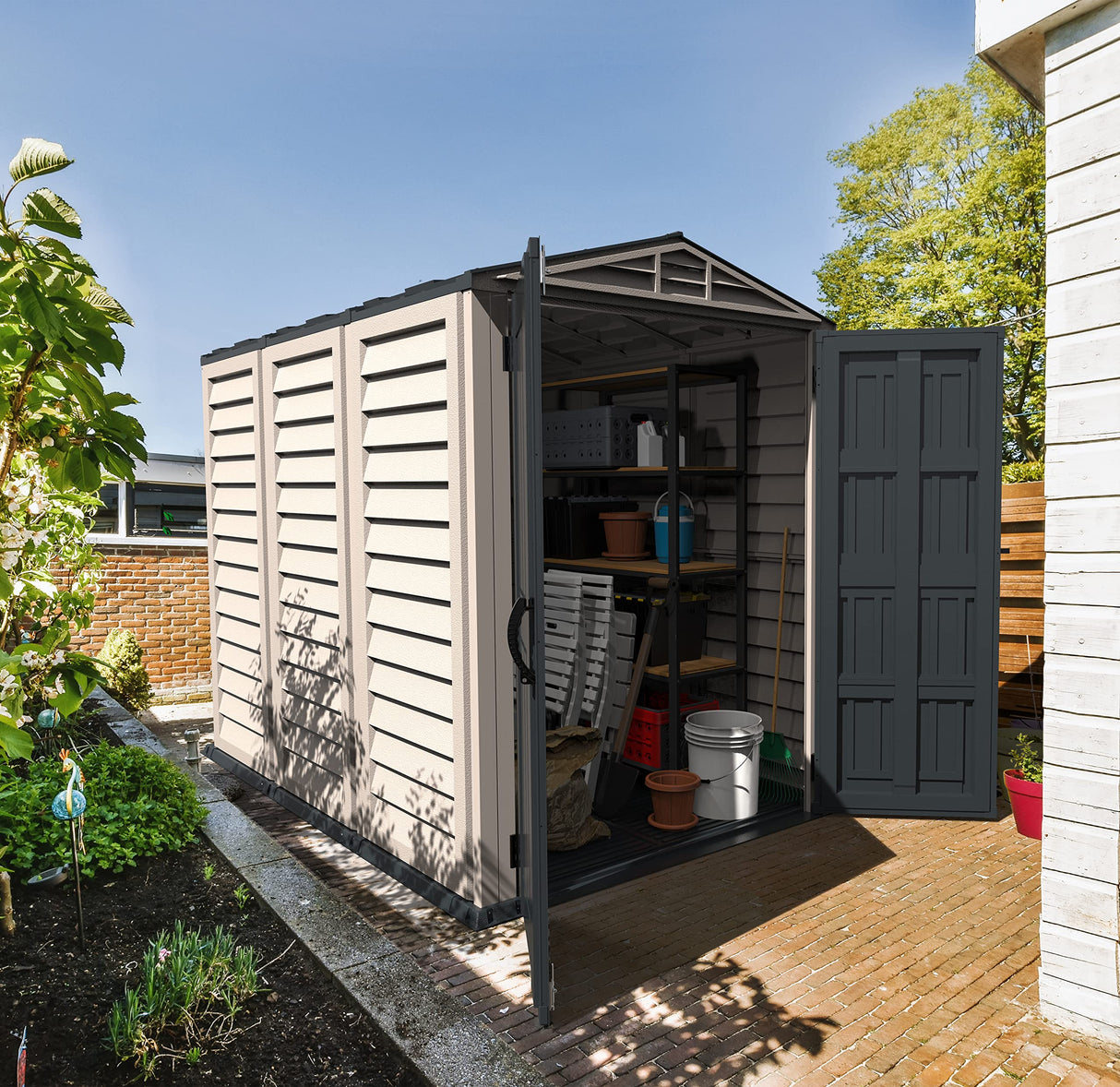 Duramax YardMate 5' x 8' Plus Plastic Garden Shed with Plastic Floor - Anthracite & Adobe - 15 Years Warranty DURAMAX