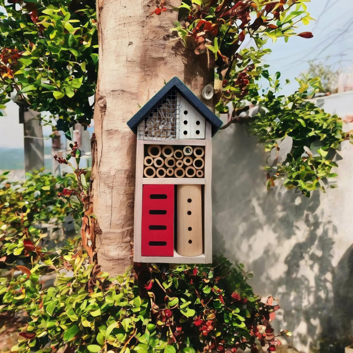 OBELGEOYA Wooden Insect House - Natural Outdoor Insect Hotel for Bees, Butterflies, Ladybugs, Beneficial Insects, Eco-Friendly Bug Hotel, Hanging Garden Habitat for Pollinators, 10.2 x 5.1 x 3.5 Inch OBELGEOYA