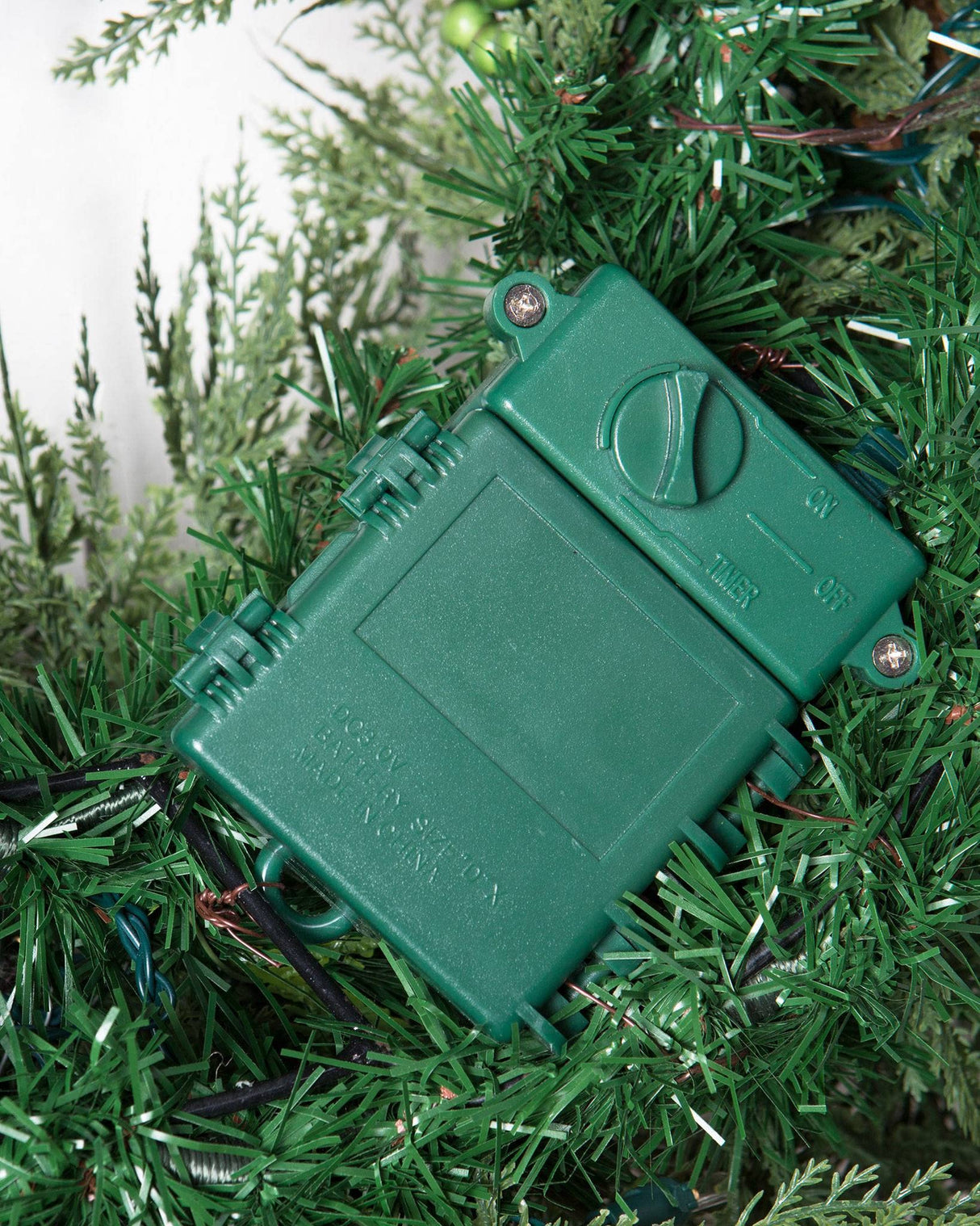 Balsam Hill 34 Inch Premium Prelit Winter Evergreen Holiday Artificial Christmas Wreath with Battery Powered Clear LED Lights Balsam Hill