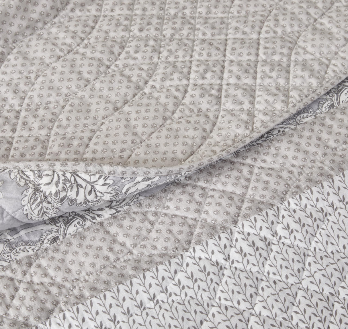 Chezmoi Collection Robyn 3-Piece Neutral Taupe Gray White Floral Hibiscus Flower Patchwork Striped Quilt Set - Pre-Washed Cotton Coverlet - Lightweight Reversible Bedspread, King Size Chezmoi Collection