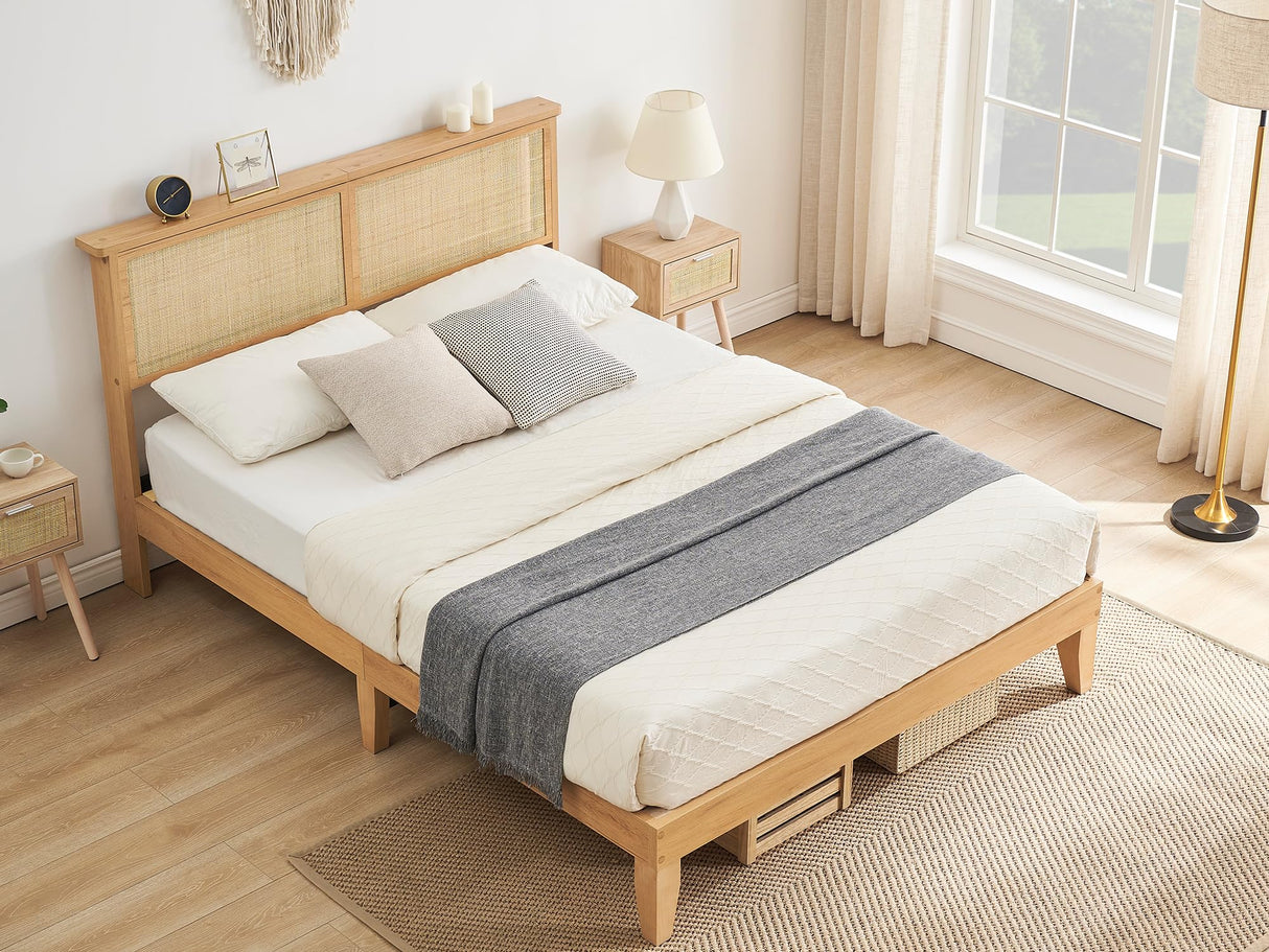 GarveeHome Rattan Bed Frame Queen, Natural Rattan Headboard Queen Bed Frame with Led Lights, Noise-Free Platform Bed Frame with Wooden Support Legs and Slats, Easy Assembly, No Box Spring Needed GarveeHome