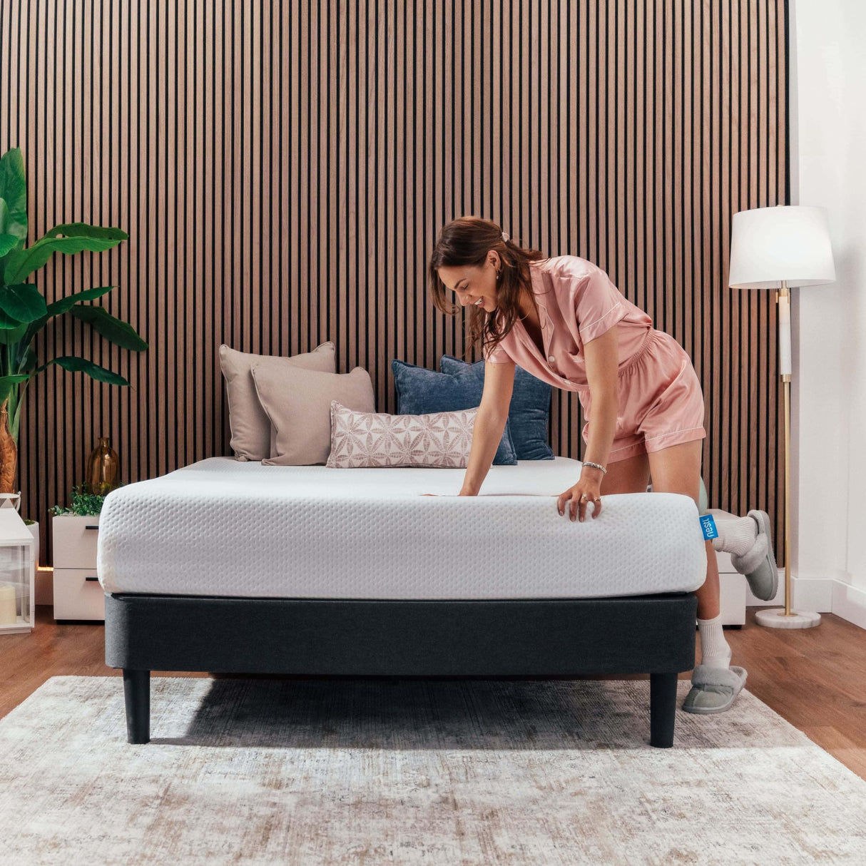 Nestl Green Tea Queen Mattress 12 Inch - Cooling Graphite Memory Foam Mattress Queen Size Fiberglass Free, Pressure Relief Supportive Bed in A Box, CertiPur-US Certified Nestl