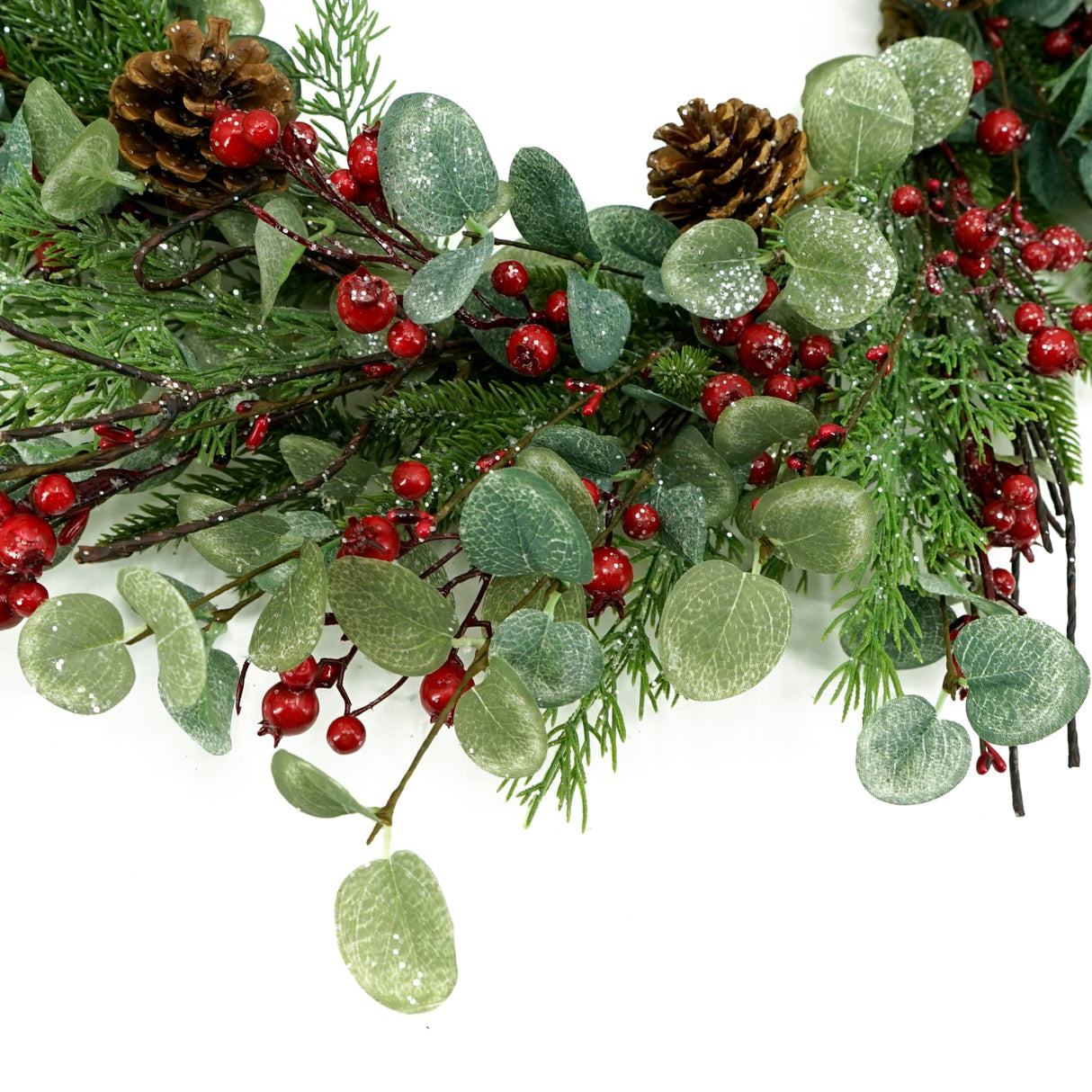Christmas Wreath, Christmas Wreaths for Front Door,Artificial Christmas Wreath with Sparkling Leaves and Pine Needles are paired with Plump Pine and red Berries,Wreath for Indoor Wall Window Decor. Furisin