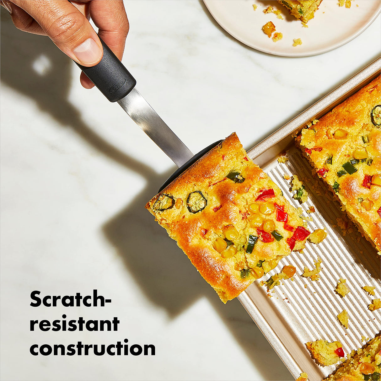 OXO Good Grips Non-Stick Pro Cake Pan Square 9 x 9 Inch, brown OXO