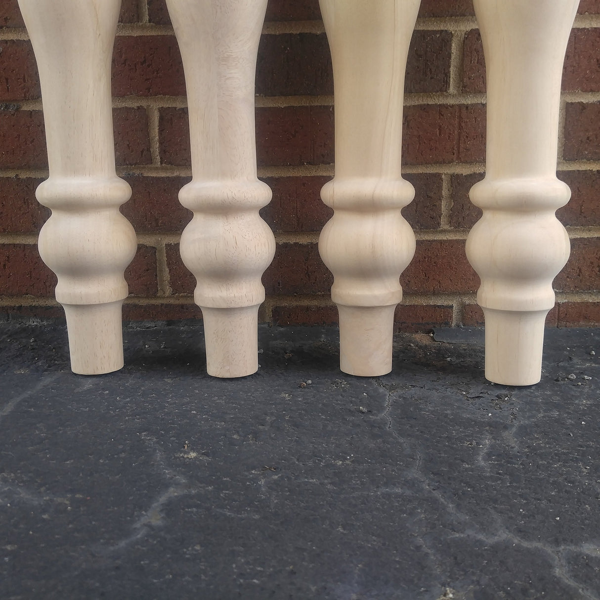 DESIGN 59 Unfinished Cottage Farmhouse Dining Table Legs- Set of 4 Turned Legs inc DESIGN 59