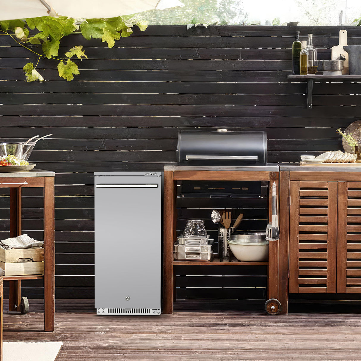 Frostronics 15 Inch 100 Cans Outdoor Beverage Refrigerator, 3.5 cu. ft. Built-in Beverage Cooler with Easy-Swap Reversible Door, 26°F Outdoor Beverage Fridge, SUS304, Lockable, ETL & NSF7 Certified Frostronics