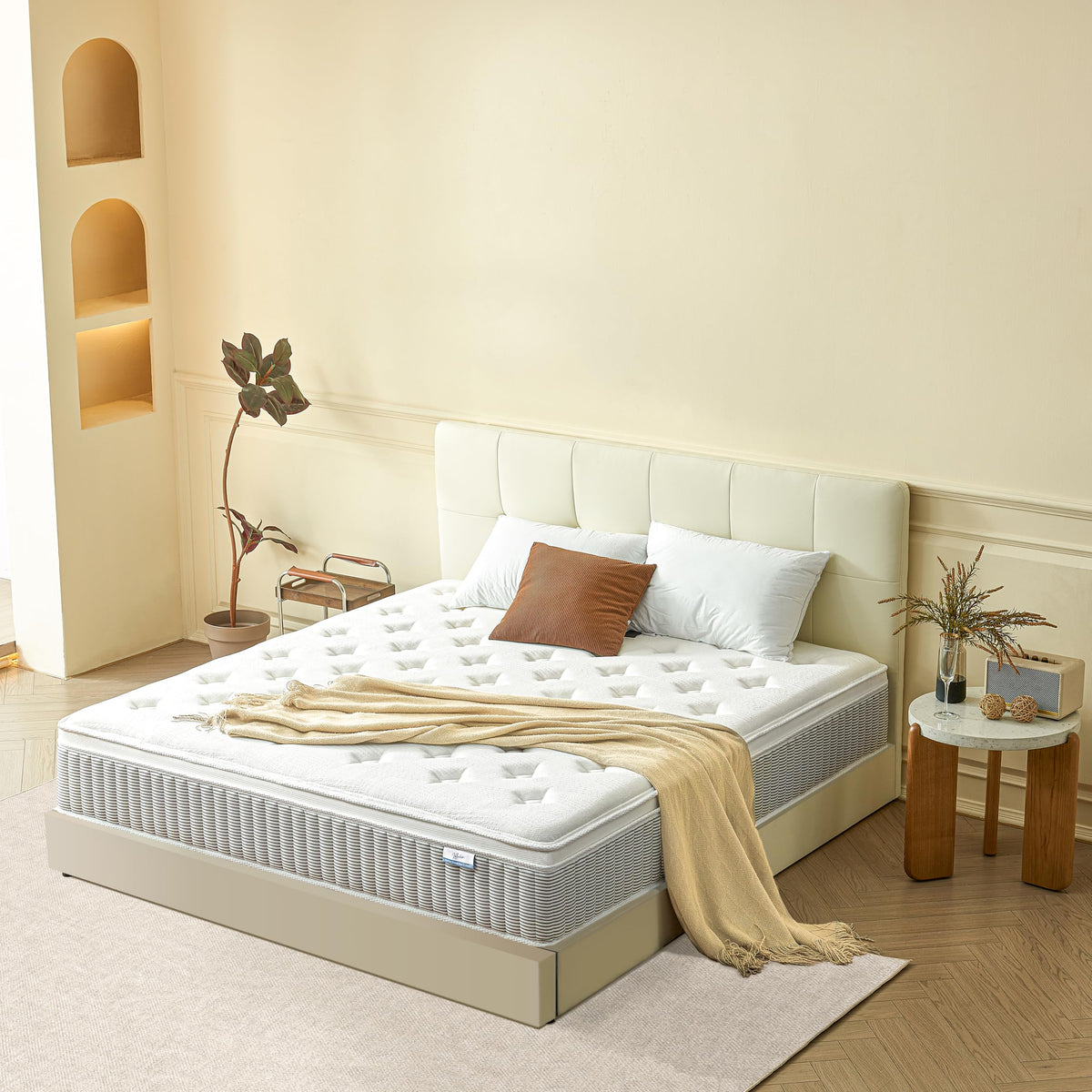 Volantica Queen Mattress, 12 Inch Memory Foam Hybrid Mattress in a Box with Pocket Springs for Motion Isolation, Pressure Relief, Medium Firm, CertiPUR-US Volantica