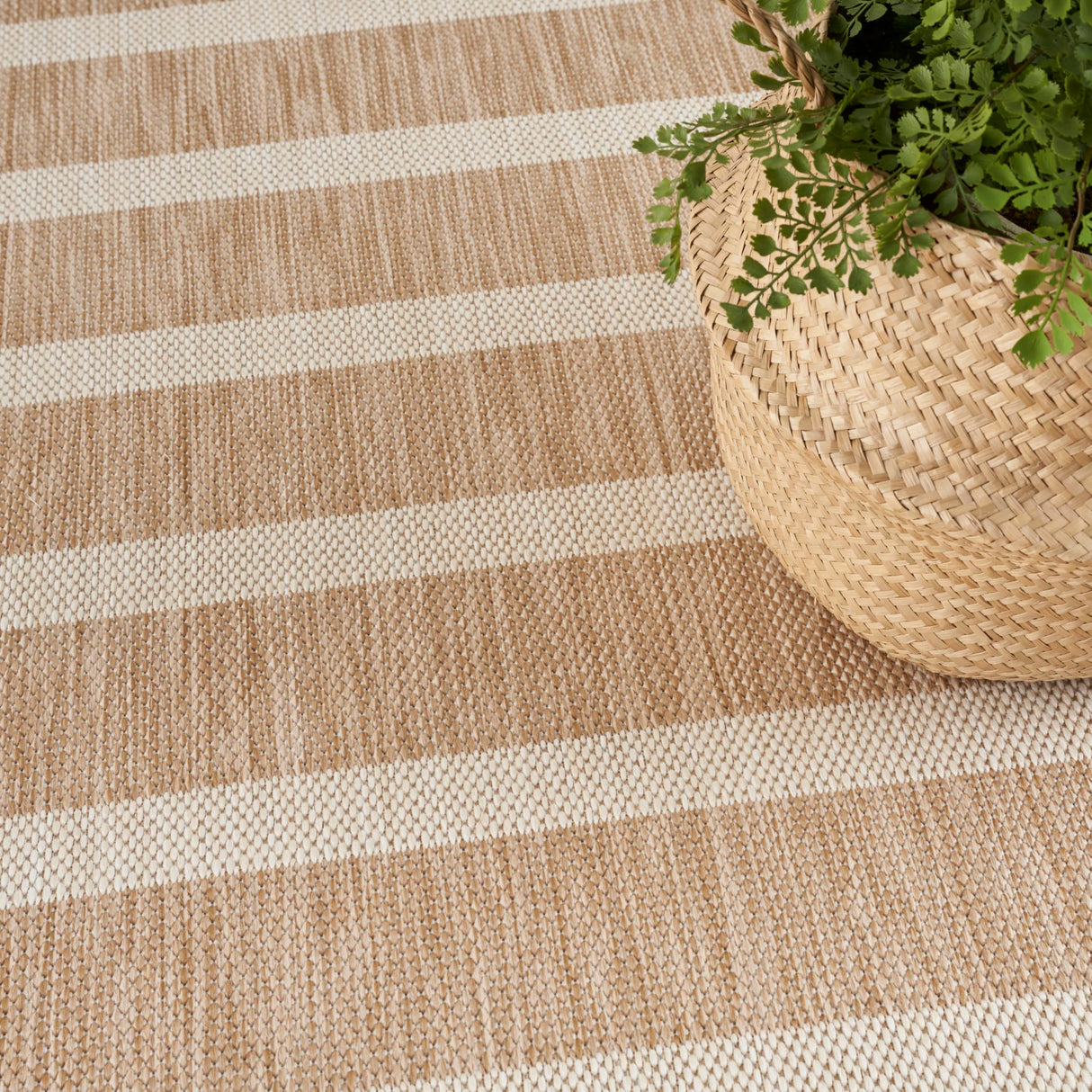 Nourison Home Positano Indoor/Outdoor Beige Ivory 8' x 10' Area Rug, Easy Cleaning, Non Shedding, Bed Room, Living Room, Dining Room, Backyard, Deck, Patio (8x10) Nourison