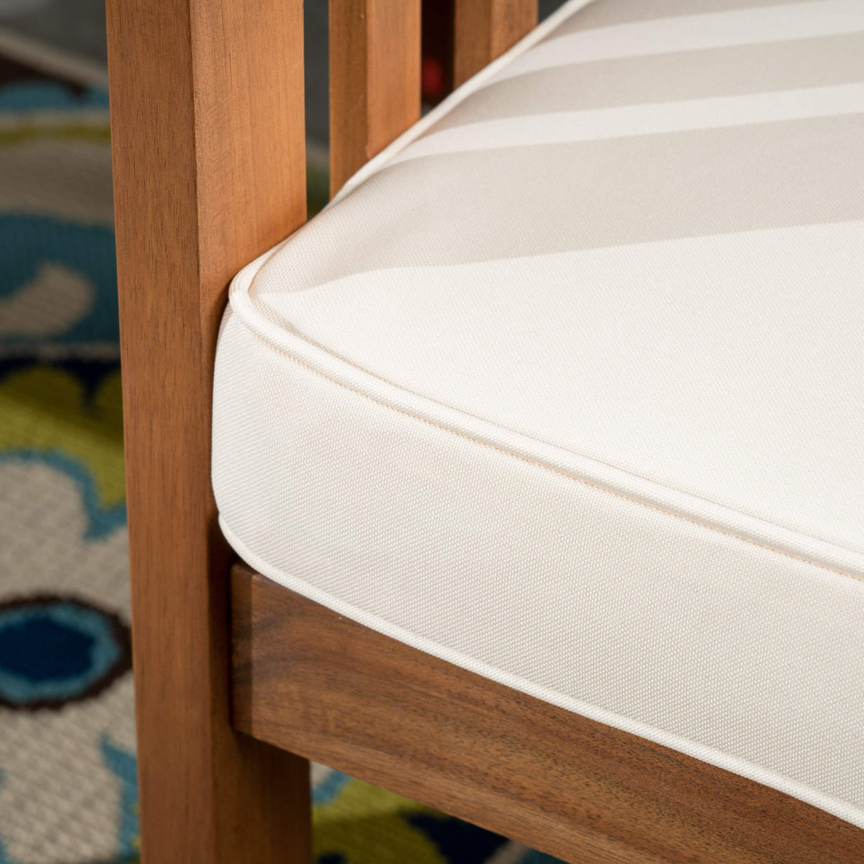 GDFStudio Outdoor 6-Seater Acacia Wood Chat Set, Brown Patina Finish and Cream GDFStudio