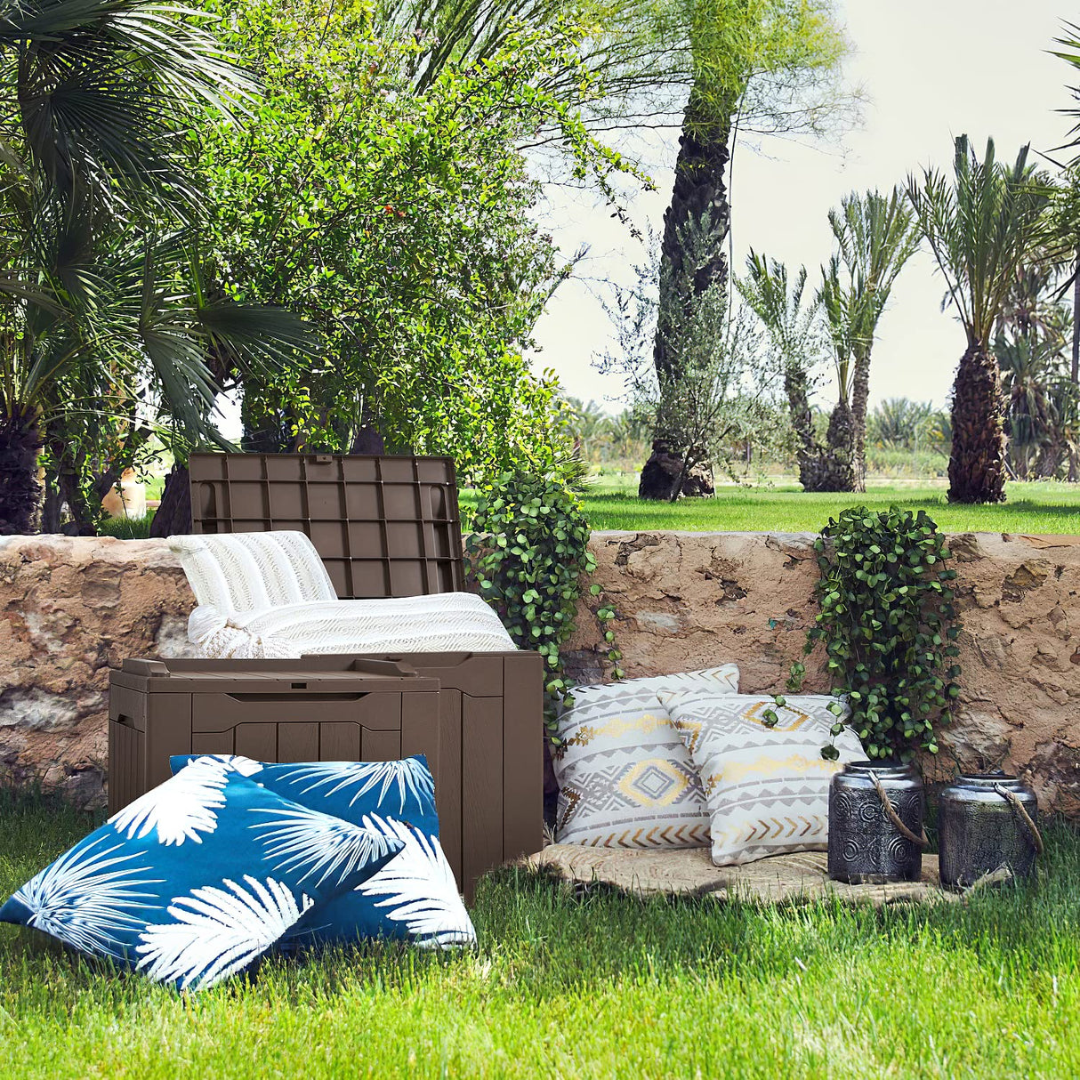 JUMMICO 31 Gallon Resin Deck Box Waterproof Indoor Outdoor Storage Boxes for Patio Furniture Cushions, Toys and Garden Tools JUMMICO