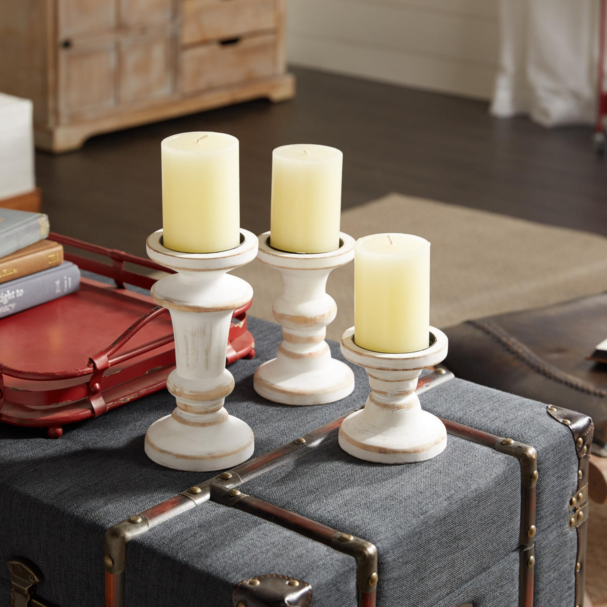 Deco 79 Wood Decorative Candle Holder Candle Stand, Set of 3 Candlestick Holder 8", 6", 4"H, White Deco 79