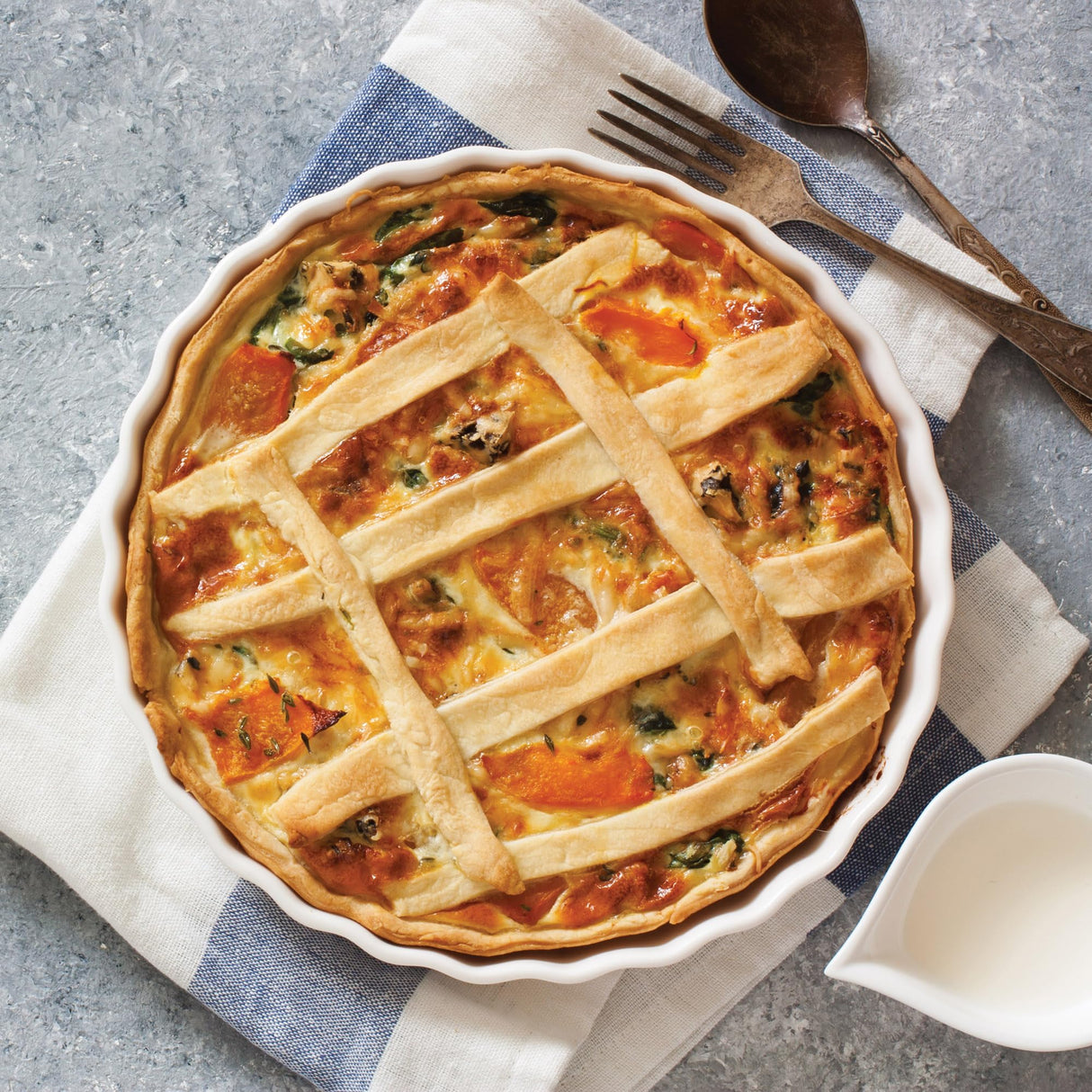 HIC Souffle, Fine White Porcelain, 6-Inch, 32-Ounce, 1-Quart Capacity HIC Kitchen