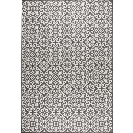 Nicole Miller New York Patio Country Julia Transitional Geometric Indoor/Outdoor Area Rug, Black/Grey, 3'11"x5'2" Nicole Miller New York