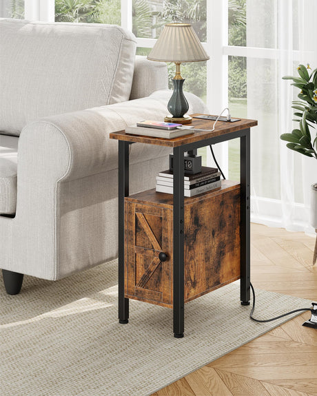 CHOEZON Farmhouse End Table, Narrow Side Table for Small Spaces, Slim Nightstand with Charging Station, with 2 AC Outlets, 1 USB and 1 Type-C Port, for Living Room, Bedroom, Rustic Brown TBZ08UBF CHOEZON