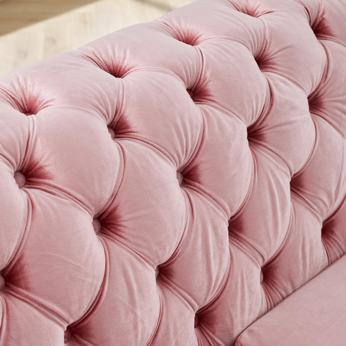 KEIKI 106" L-Shaped Luxury Velvet Chesterfield Sectional Sofa with Gold Stainless Steel Accents and 5 Pillows, Mid-Century Oversized 5-Seater Button Tufted Couch, Easy Assembly, for Living Room, Pink KEIKI