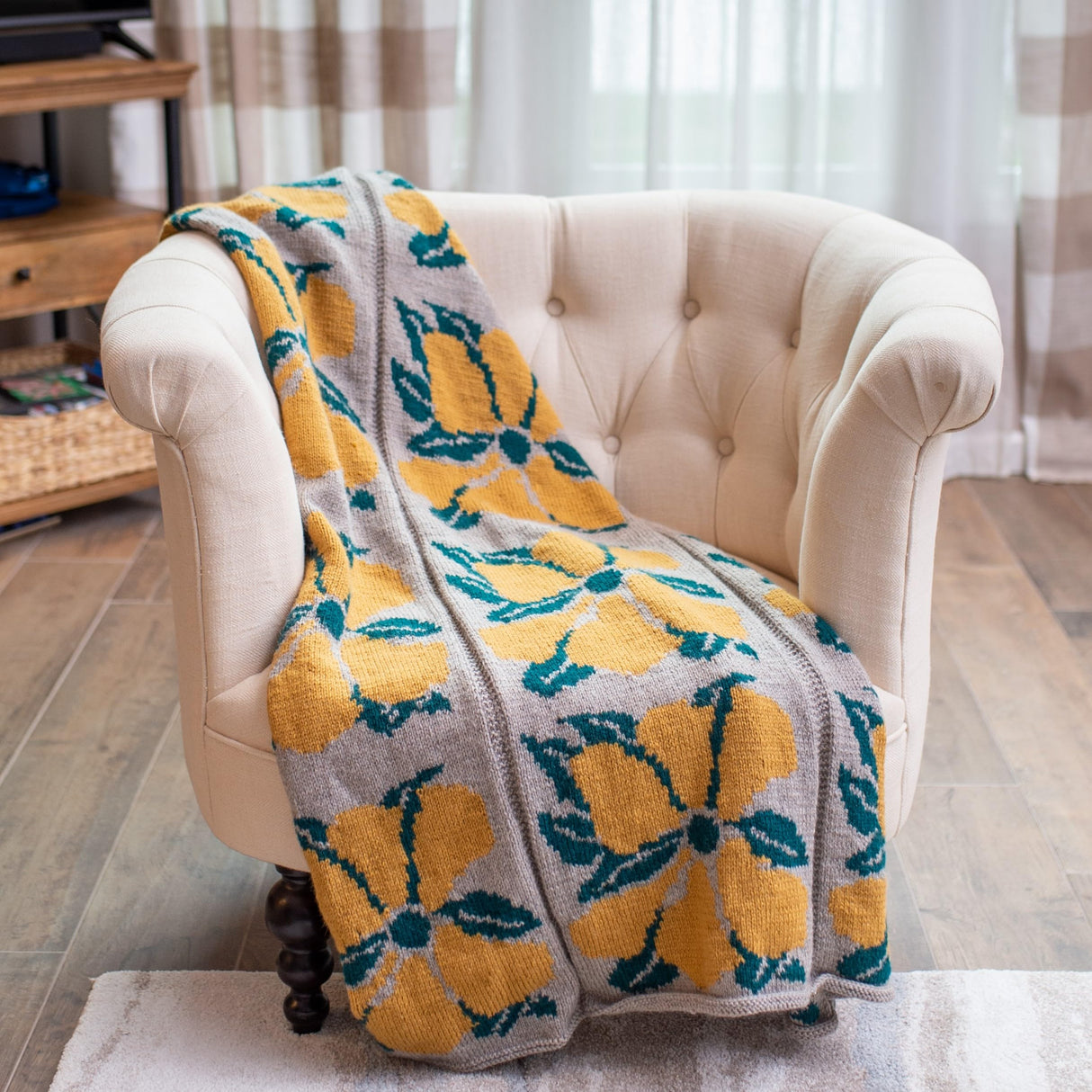 Lion Brand Yarn (1 Skein) Touch of Alpaca Yarn, Oxford Grey Lion Brand Yarn