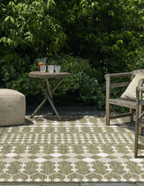Unique Loom Outdoor Trellis Collection Area Rug - Traliccio (10' x 14' 1" Rectangle, Green/ Ivory) Unique Loom