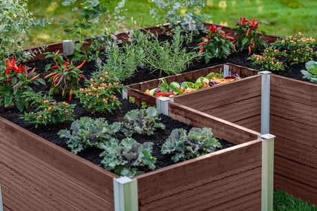 Vita Urbana 6 Foot x 6 Foot Embossed Vinyl Keyhole Garden with Composting Basket, Espresso Brown, PVC, BPA and Pthalate Free, VT17507 Vita