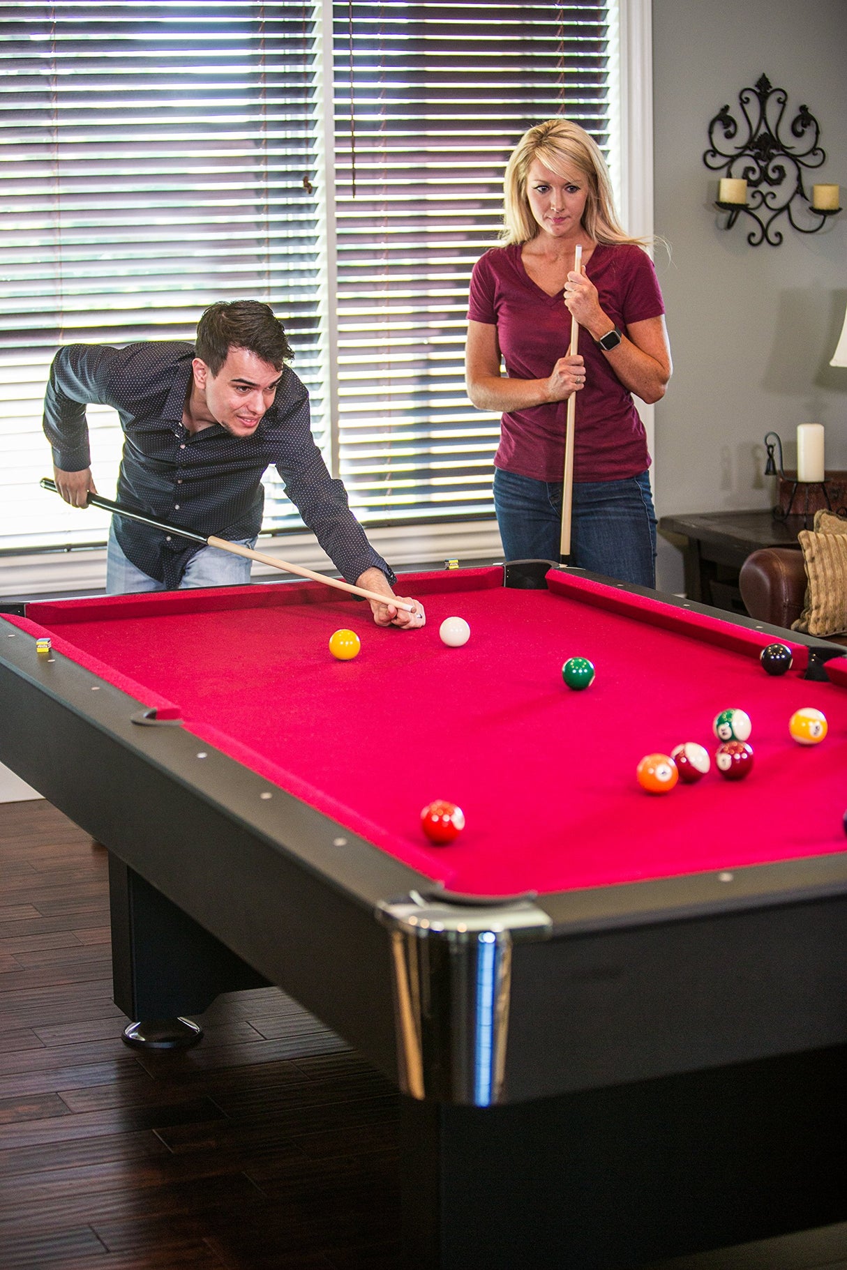 Mizerak Donovan II 8' Billiard Table with 2 Cues, Set of Billiard Balls, Triangle Brush and 2 Chalk Mizerak