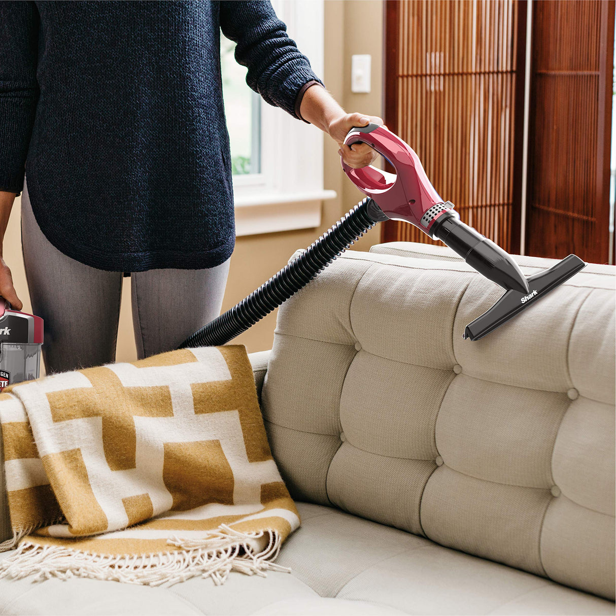 Shark ZU561 Navigator Lift-Away Speed Self Cleaning Brushroll Lightweight Upright Vacuum with HEPA Filter, Red Peony Shark