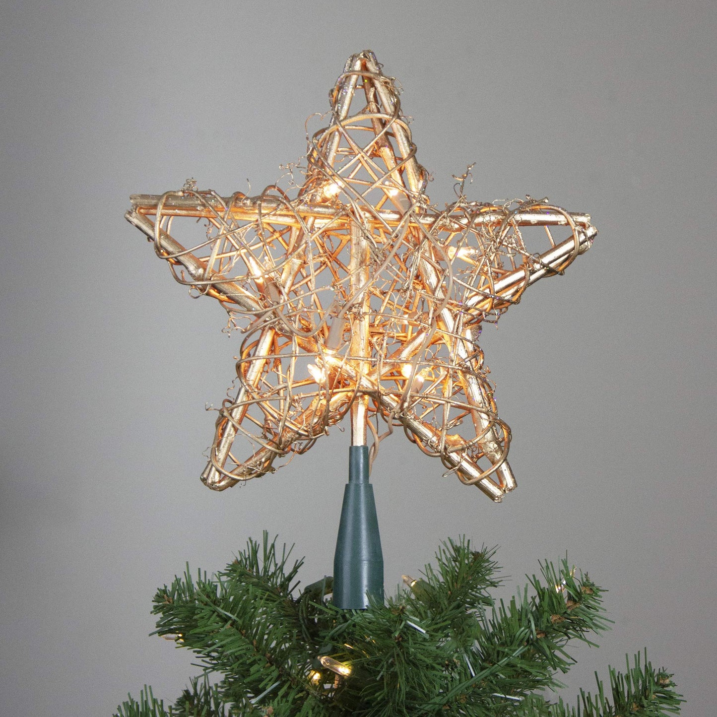 Kurt S. Adler Kurt Adler 20-Light Gold Rattan Star Treetop