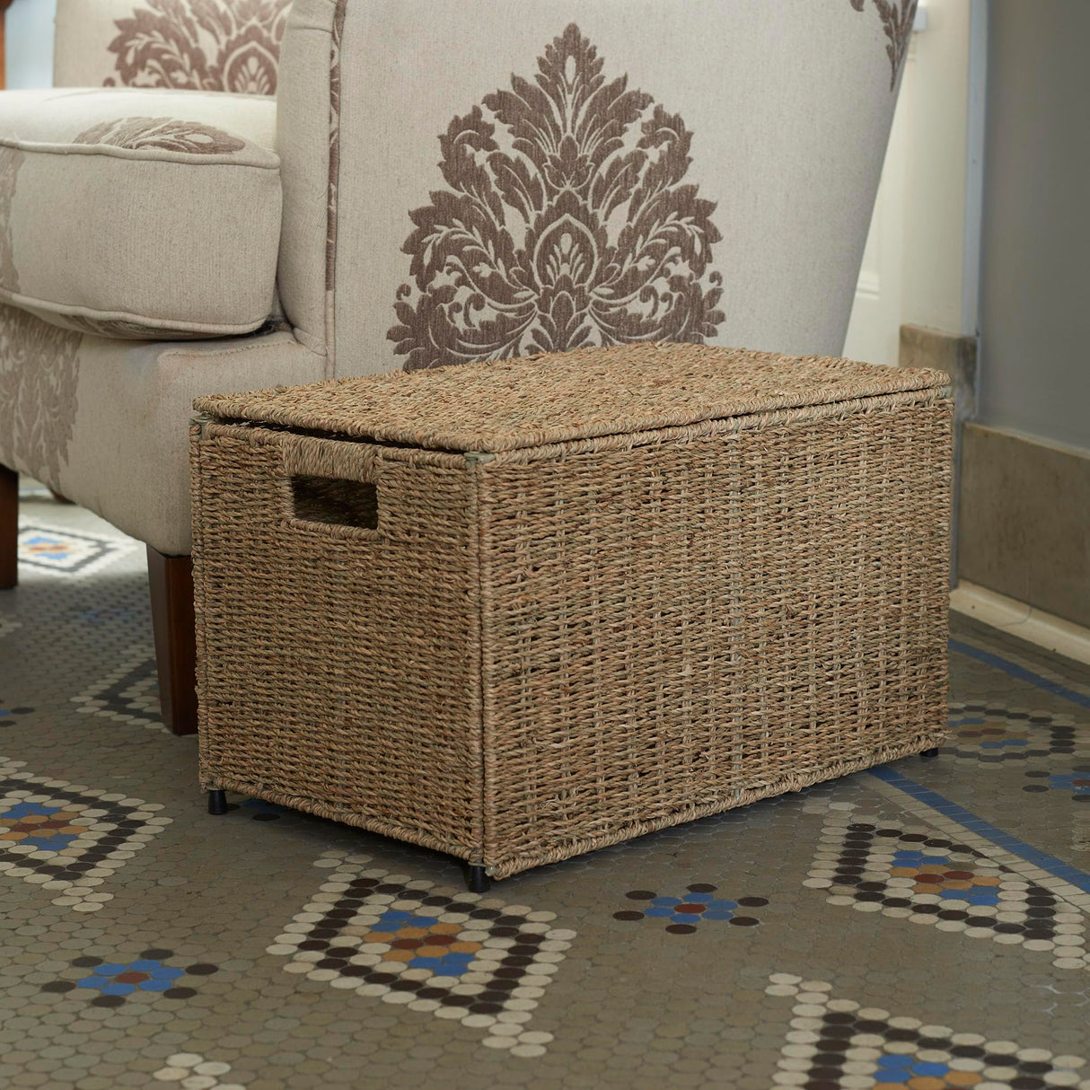 Household Essentials Small |Light Brown ML-5660 Decorative Wicker Chest with Lid for Storage and Organization Household Essentials