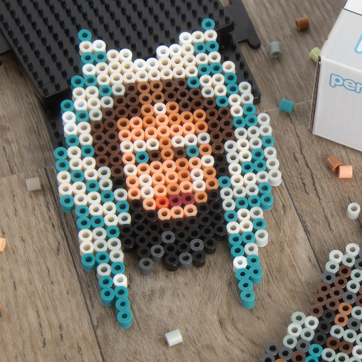 Perler 80-57020 Star Wars' The Mandalorian Fused Bead Kit with 14 Unique Patterns, Multicolor, 4579 Pieces Perler