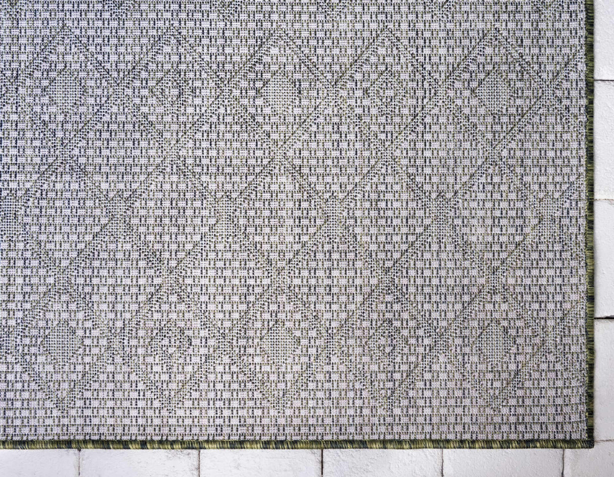 Unique Loom Outdoor Trellis Collection Area Rug - Tribal Trellis (5' 1" x 8' Rectangle, Green/ Natural) Unique Loom