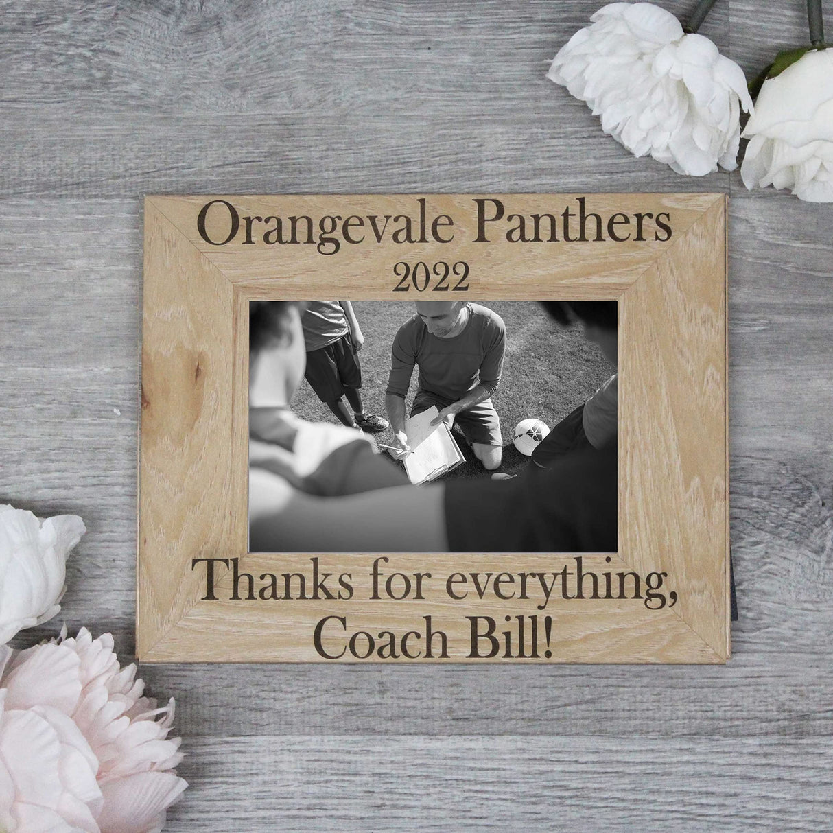 The Paisley Box Personalized Photo Frame/Create Your Own Personalized Picture Frame: Engraved Custom Picture Frame, Customizable Frame (4x6 Inch Horizontal Frame) The Paisley Box