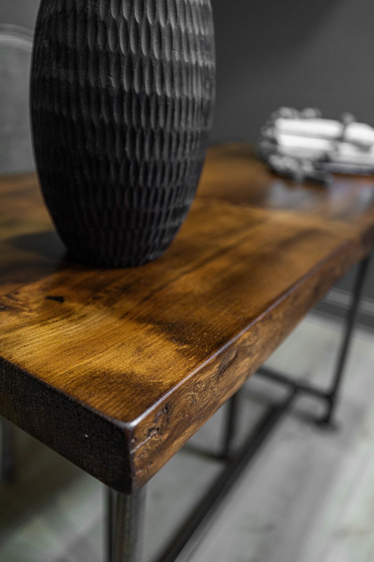 Southern Rustic Logwerks Industrial Pipe Desk Live Edge Top Vintage Table (Honey Pine) — Rustic Live Edge Slab Desk with Steampunk Pipe Legs Southern Rustic Logwerks