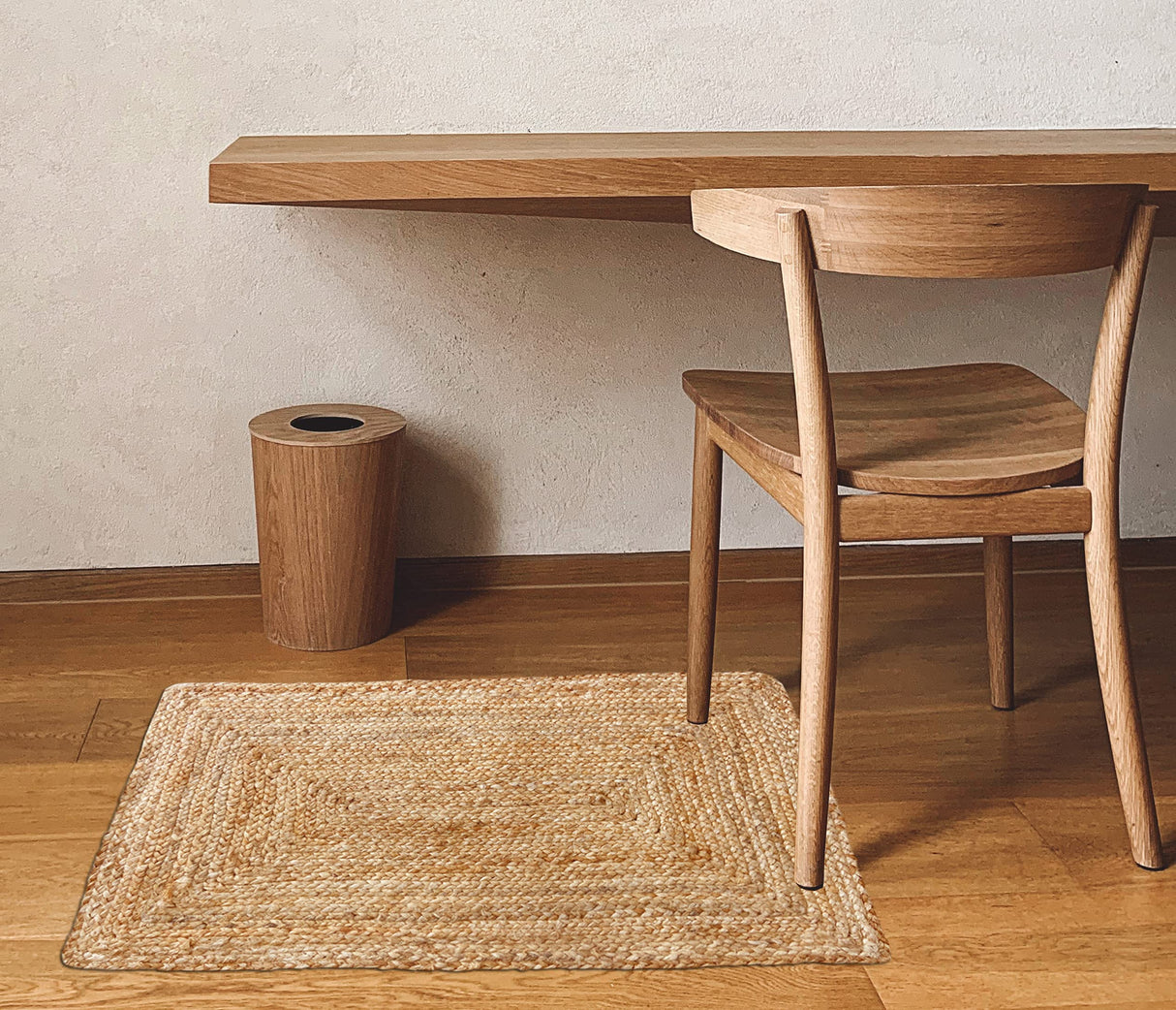 Hausattire Hand Woven Jute Braided Rug, 2'x3' – Natural, Reversible Boho Entry Area Rugs for Kitchen, Living Room I Farmhouse Indoor Outdoor Decorative Floor Rug, 24x36 Inches Hausattire