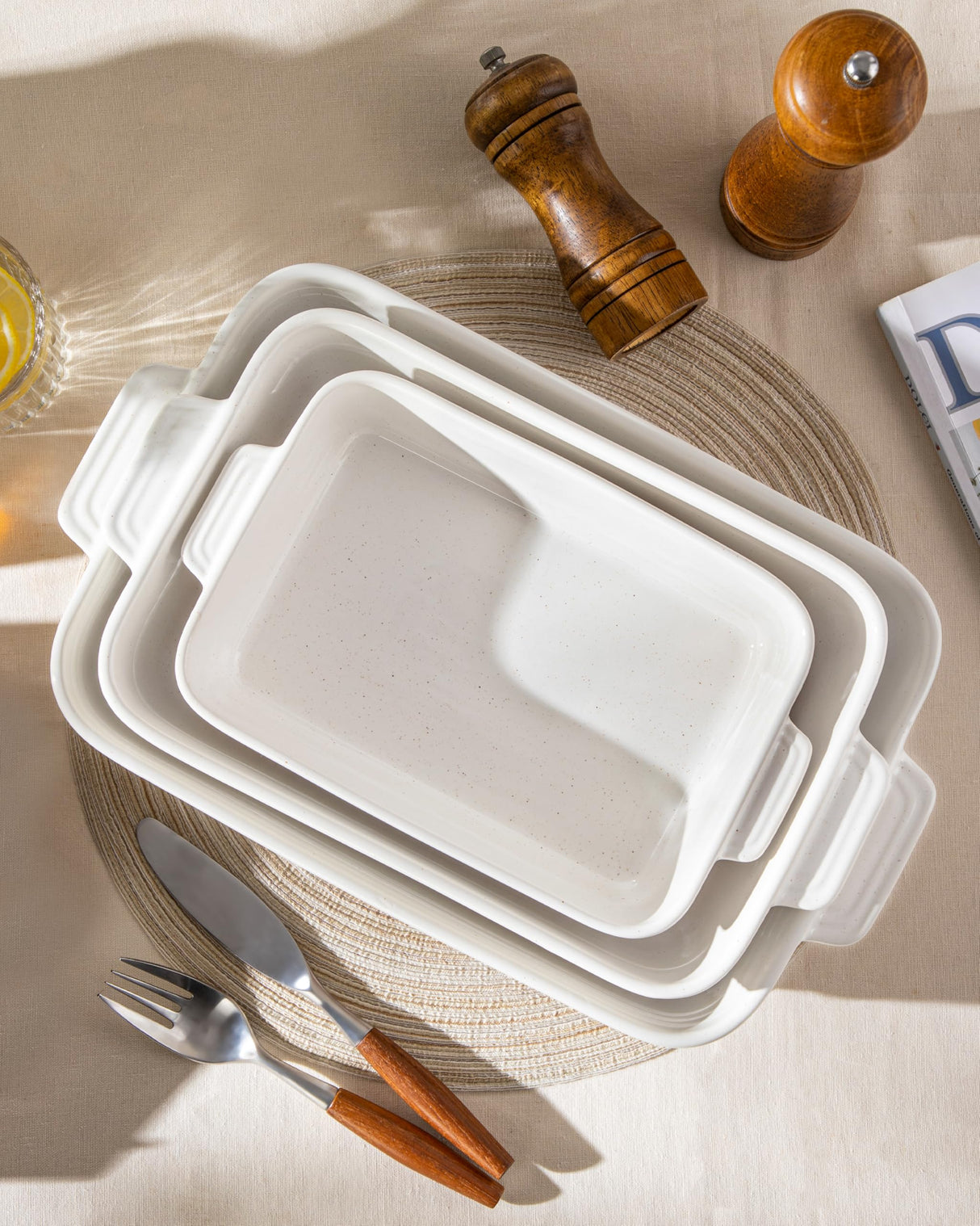 MALACASA Casserole Dishes for Oven, Ceramic Baking Dishes Set of 3, Baking Pan Casserole Dish Set, Rectangular Lasagna Pan Deep with Handles for Baking, Khaki White (14.5''/13''/10.5''), Series TARA MALACASA