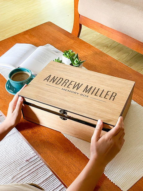 Personalized wooden name box for memories, keepsake - Christmas gift, present for Him, Boyfriend, Boy, Guy, Groomsmen, Friend for Birthday (Oak) InsideDecor.Shop