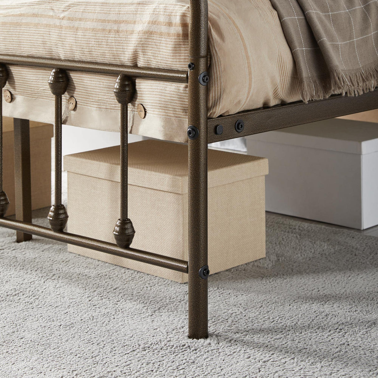 Yaheetech Classic Metal Platform Bed Frame Mattress Foundation with Victorian Style Iron-Art Headboard/Footboard/Under Bed Storage No Box Spring Needed Bronze Full Size Yaheetech