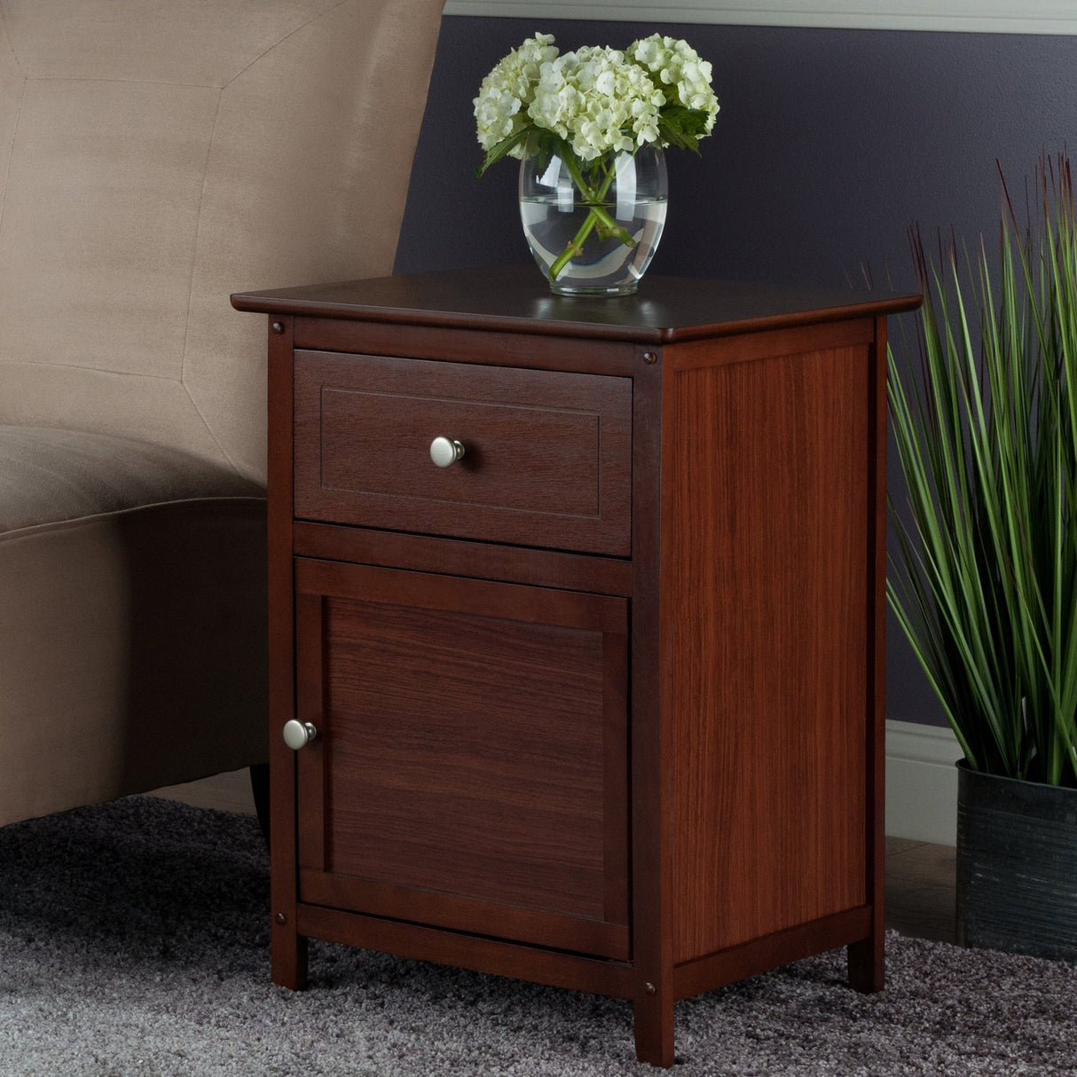 Winsome Wood Eugene Accent Table, Walnut, FURNITURE Winsome