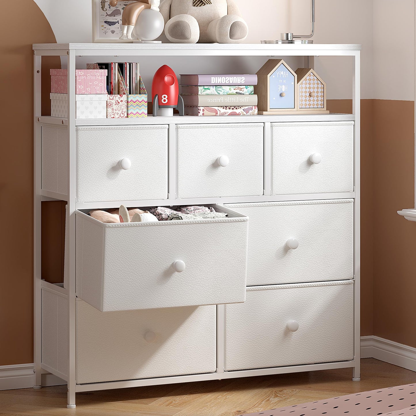 EnHomee White Dresser for Girls Bedroom with 7 Drawers and 2 Shelves, Girls Dresser with Wooden Top and Metal Frame, Cute Dressers & Chest of Drawers for Bedroom, Closets,Nursery,White