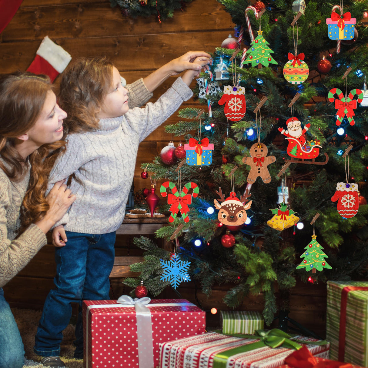 96 Pcs Wooden Christmas Ornaments Unfinished Wood Slices, Wooden Christmas Tree Hanging Ornaments for DIY Art Craft with 12 Styles, DIY Wooden Christmas Ornaments Hanging Decorations Kit BENIMUS