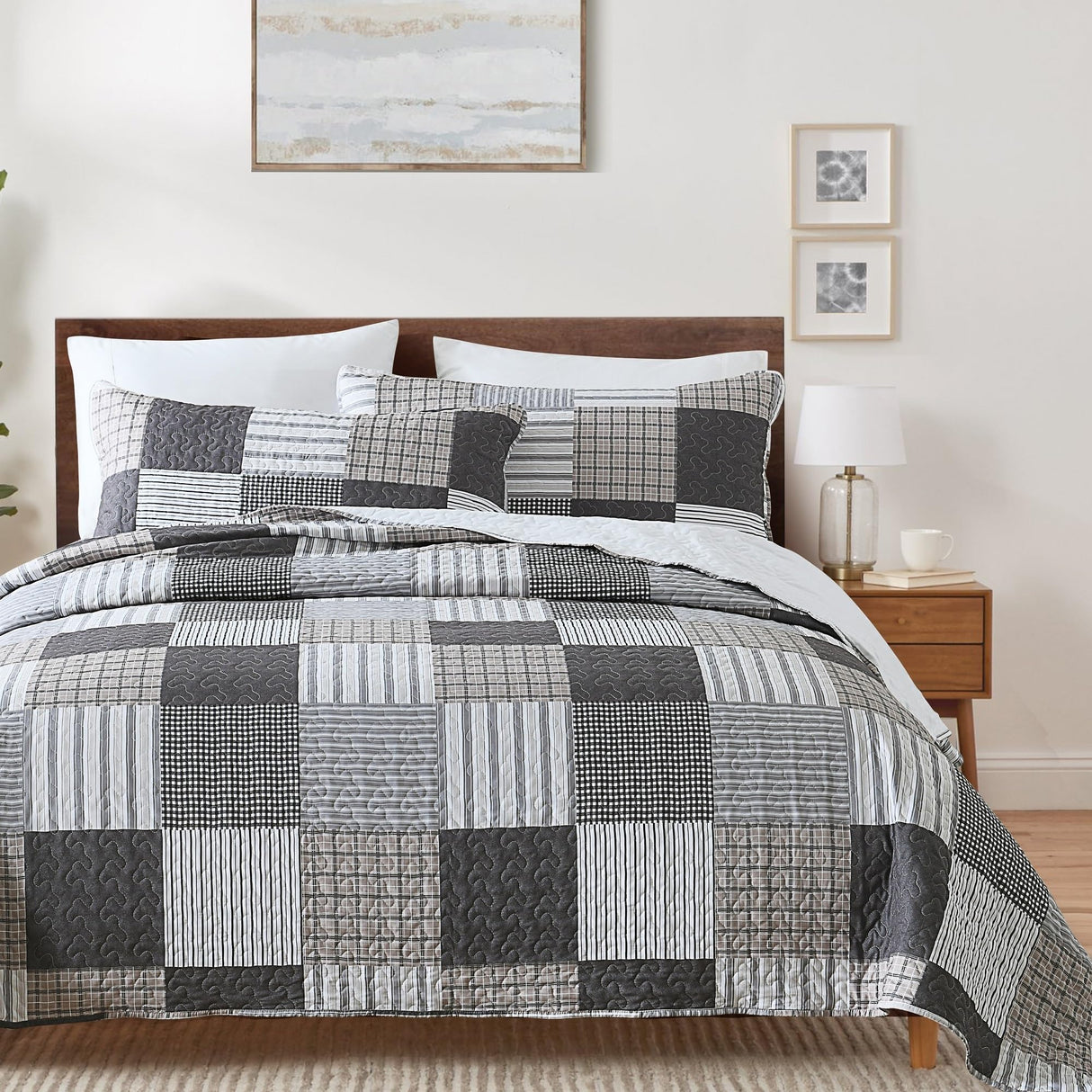 HIARUO Quilt Set Queen Size, 3 Pieces Bedspread Coverlet Plaid Patchwork Quilt Farmhouse Queen Size Comforter Set Lightweight Bedding with 2 Pillow Covers Shams for All Season Gray Brown White HIARUO