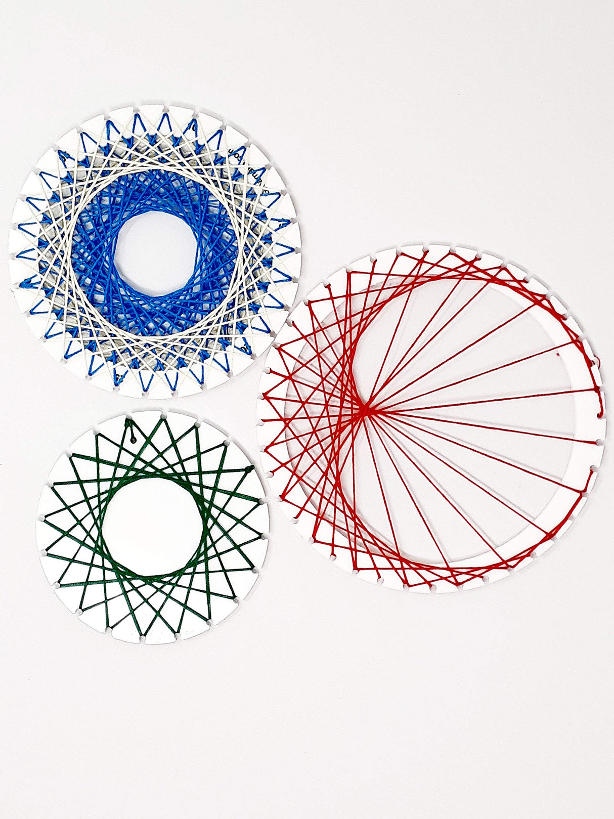 String Art Kit - Set of Frames with Strings - Math Activity Kit - DIY Kit - Without Nails - for Kids and Teens - Art and Craft Gift (Set of 3) GREA