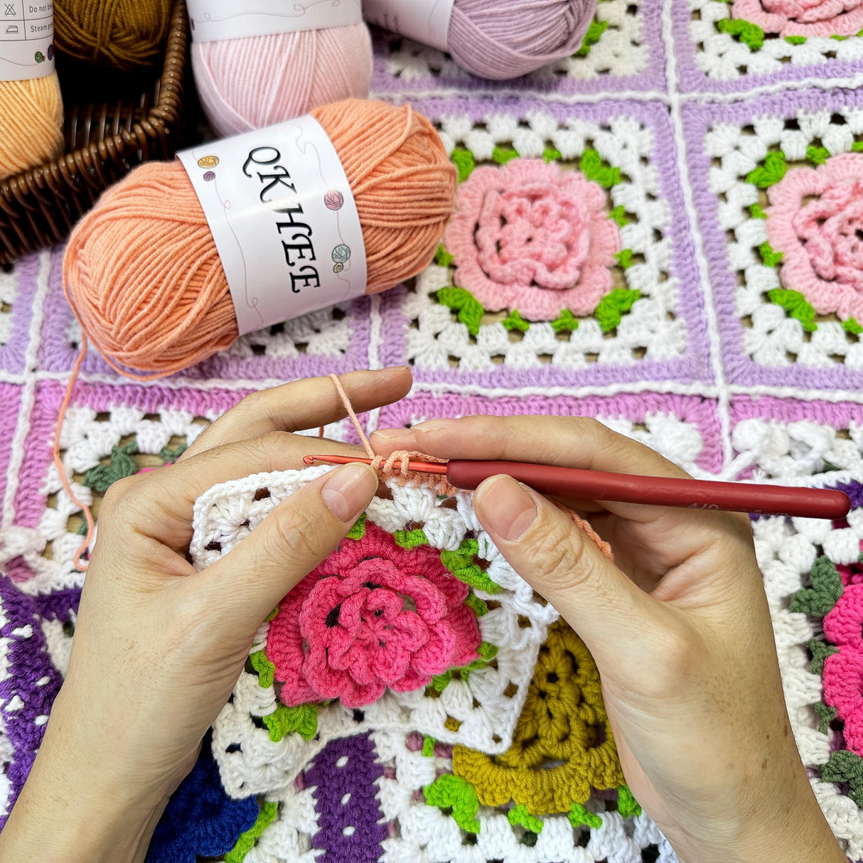 QKHEE Yarn for Crocheting and Knitting 12 * 1.76 Oz (50G) /195yd, Fine/Fingering Weight (1), 60% Cotton 40% Acrylic Soft Yarn kit for Making Sweater and amigurumi (Rainbow) QKHEE