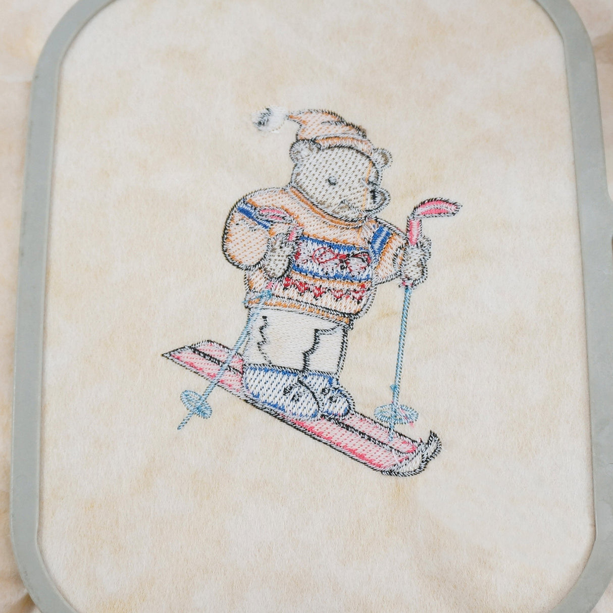 New brothread Cut Away Machine Embroidery Stabilizer Backing 8"x8" - 200 Precut Sheets - Medium Weight 2.5 Ounce - Fits 4x4 and 6x6 Hoops New brothread