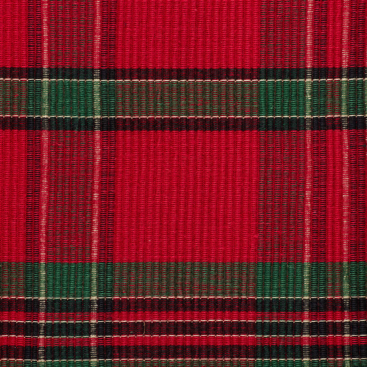 DII Farmhouse Christmas Plaid Dining Table & Kitchen Décor, Holiday Placemat Set, 13x19, Red & Green, 6 Count DII