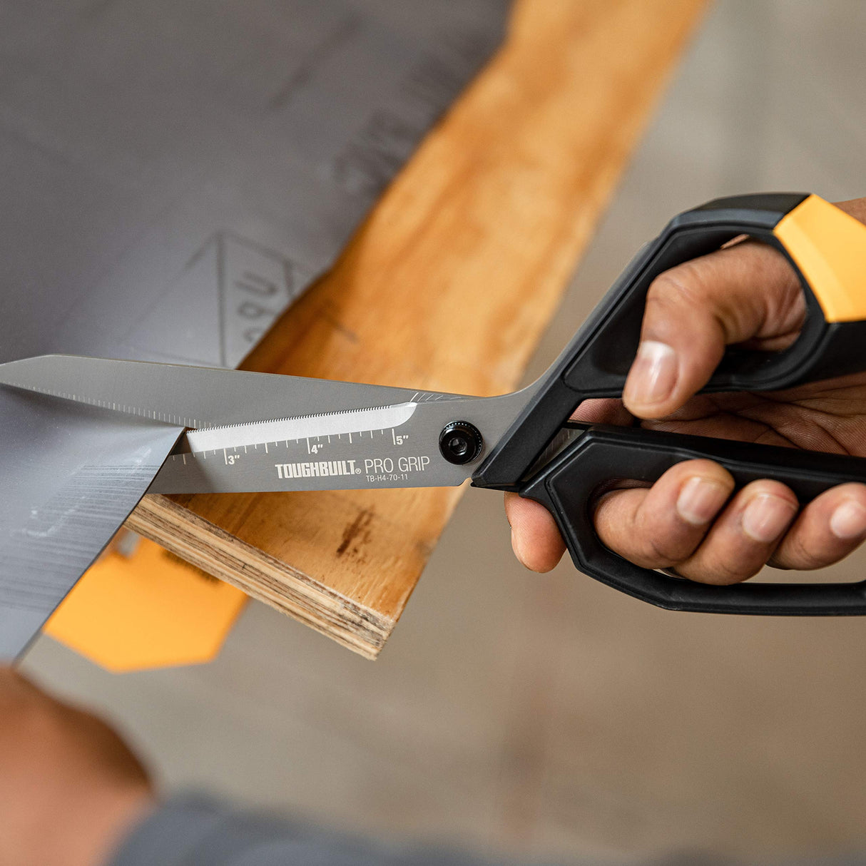 ToughBuilt - Pro Grip Jobsite Scissors - 5 in Titanium Coated Stainless Steel Blades - (TB-H4-70-11) ToughBuilt