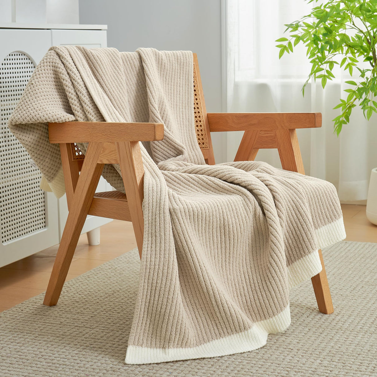 Amélie Home Waffle Throw Blanket for Couch, Soft Cozy Chenille Knit Blanket Warm Decorative Throw for Sofa, 50"x60", Beige Amélie Home