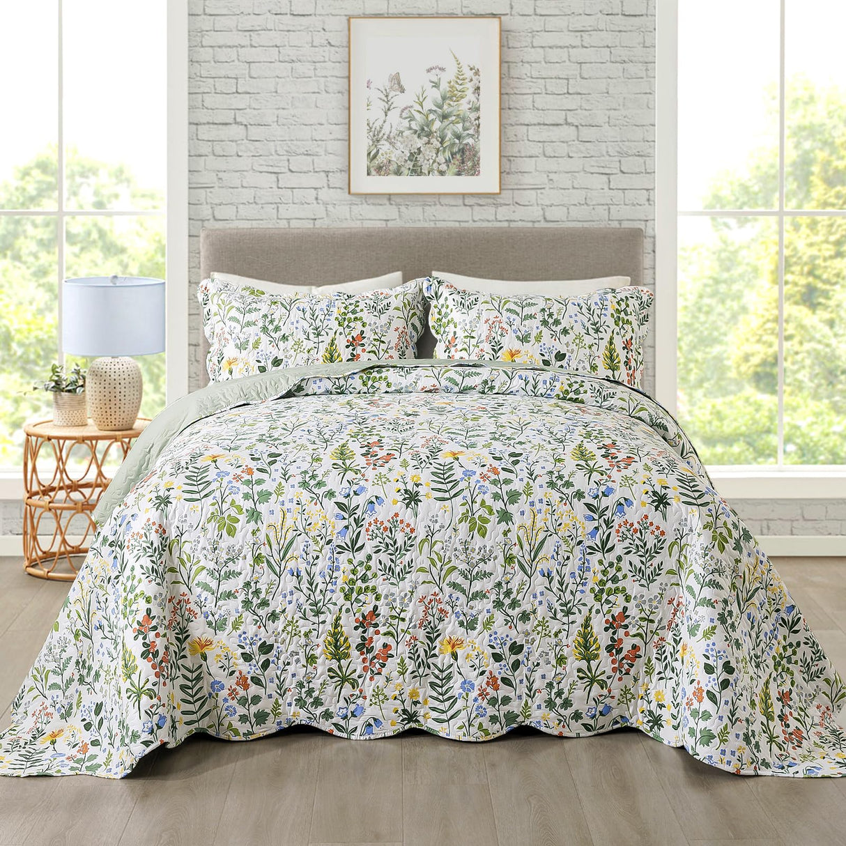 Travan 3-Piece Quilt Set Quilted Bedspread Lightweight Coverlet Set Garden Style Floral Printed Oversized Quilted Bedding Set with Shams for All Season, Exquisite, Queen Size Travan