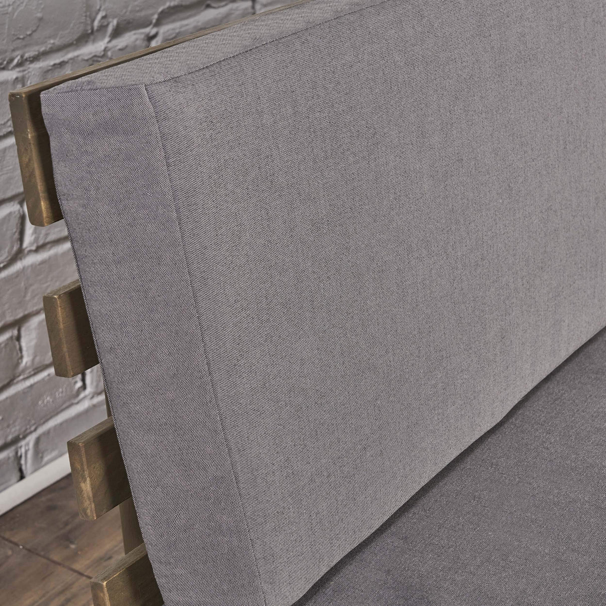 Christopher Knight Home Eulah Indoor Minimalist Acacia Wood Right-Sided Sofa with Grey Cushions, Grey Finish / Grey Christopher Knight Home